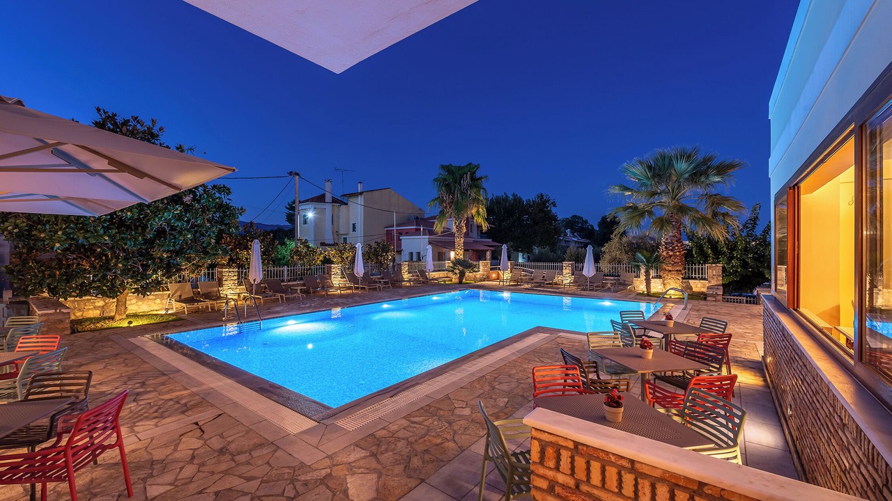 Photo of Outdoor in Longos