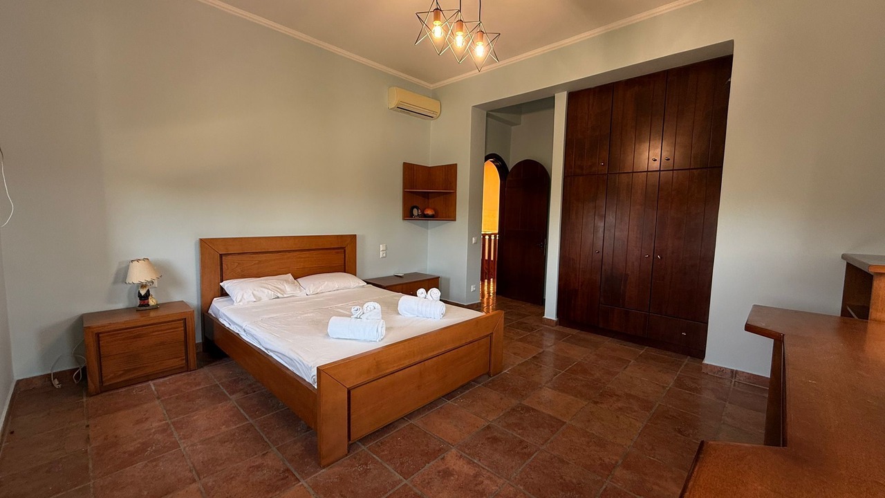 Photo of Bedroom in Lakopetra