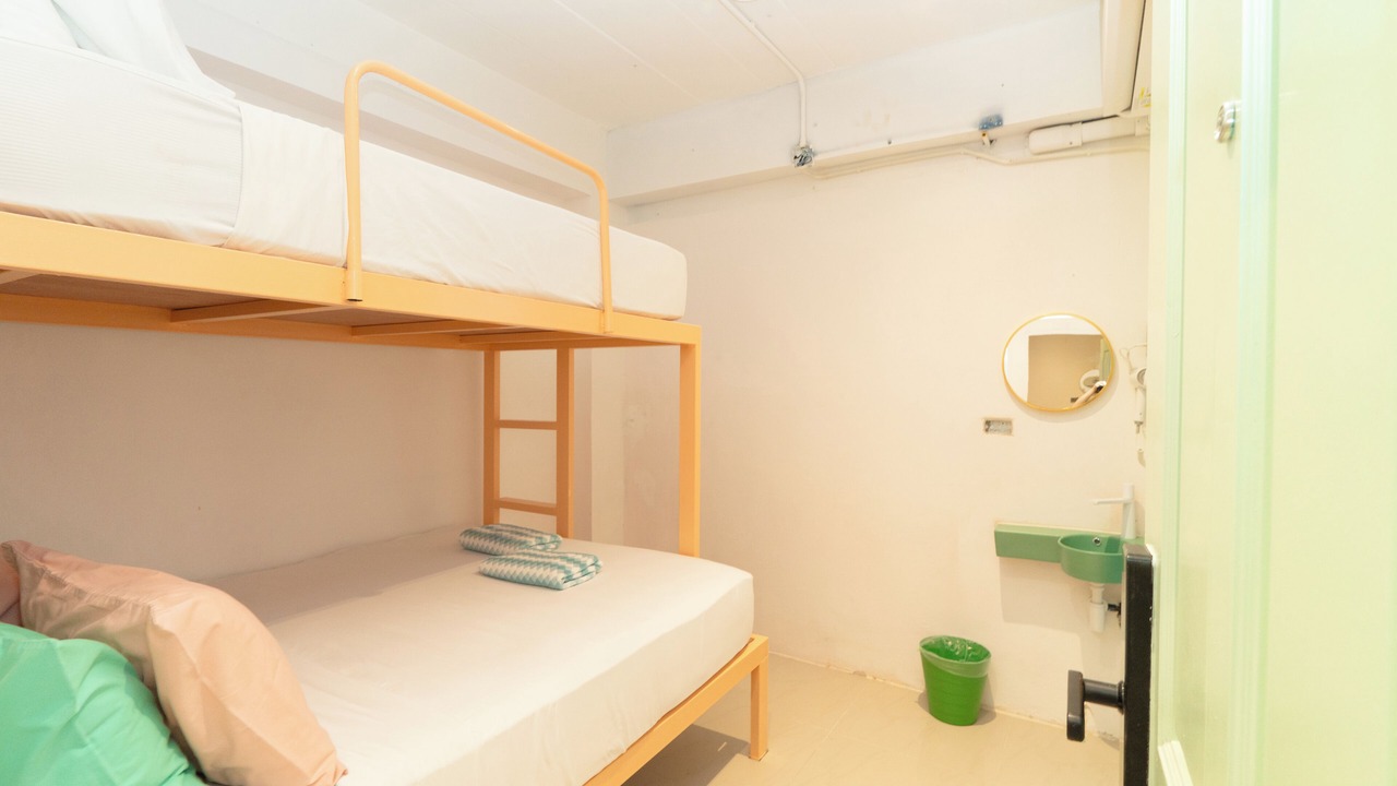 Photo of Bedroom in Chana Songkhram