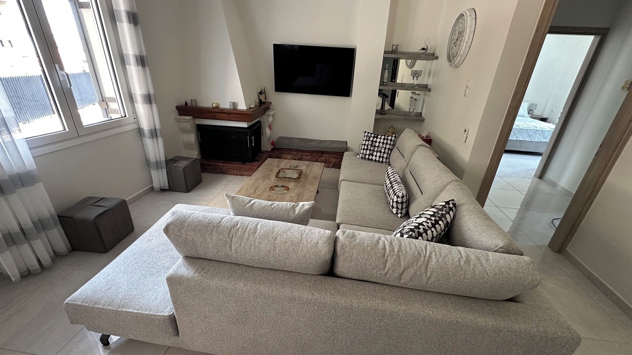 Photo of Livingroom in Aigio