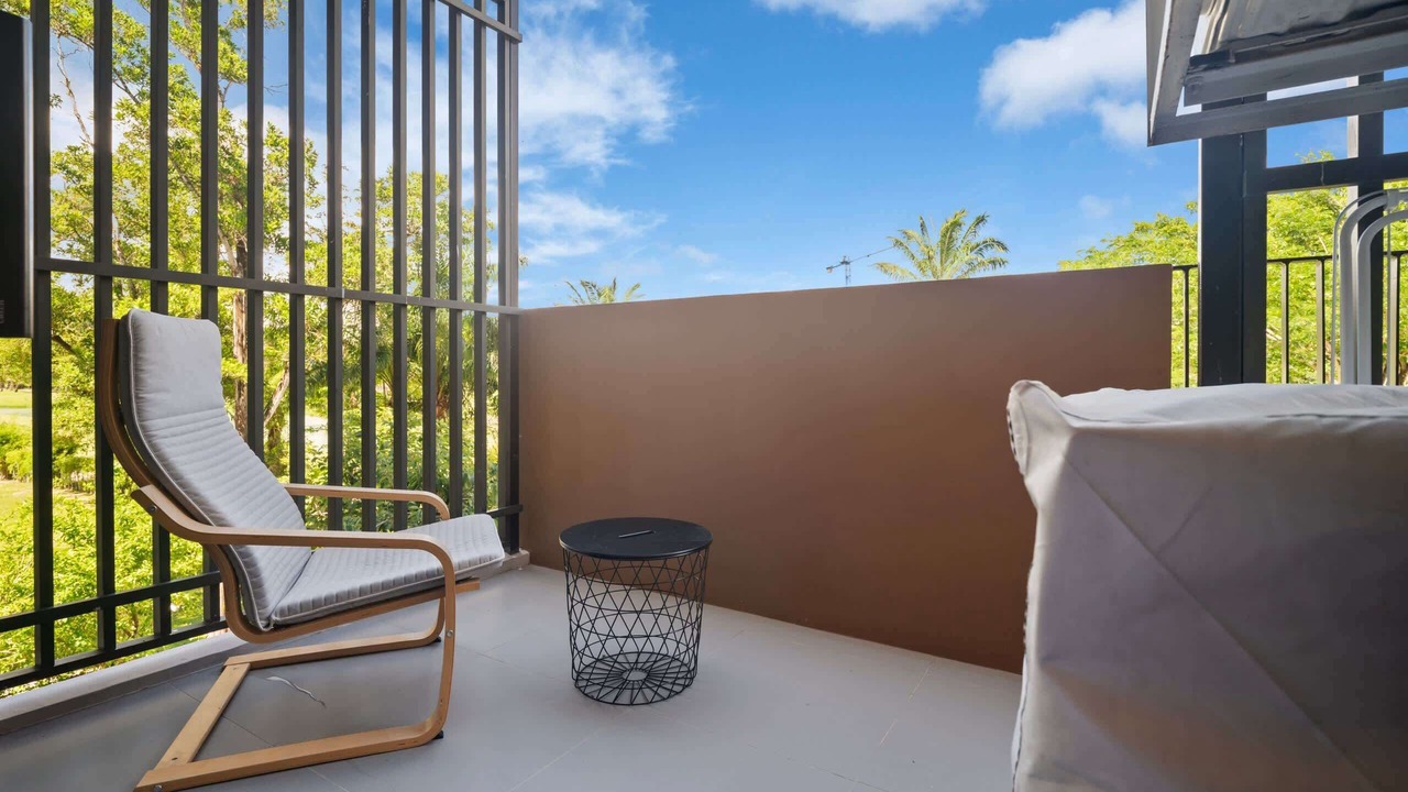 Photo of Patio Balcony in Laguna