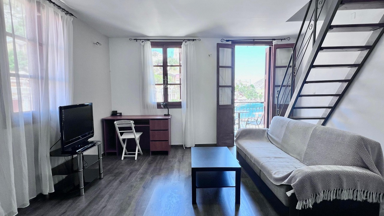 Photo of Livingroom in Symi
