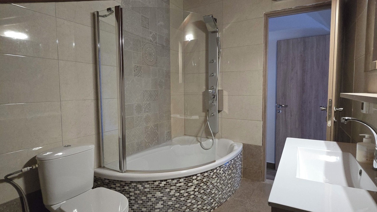 Photo of Bathroom in Symi