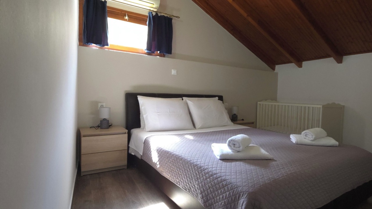 Photo of Bedroom in Symi