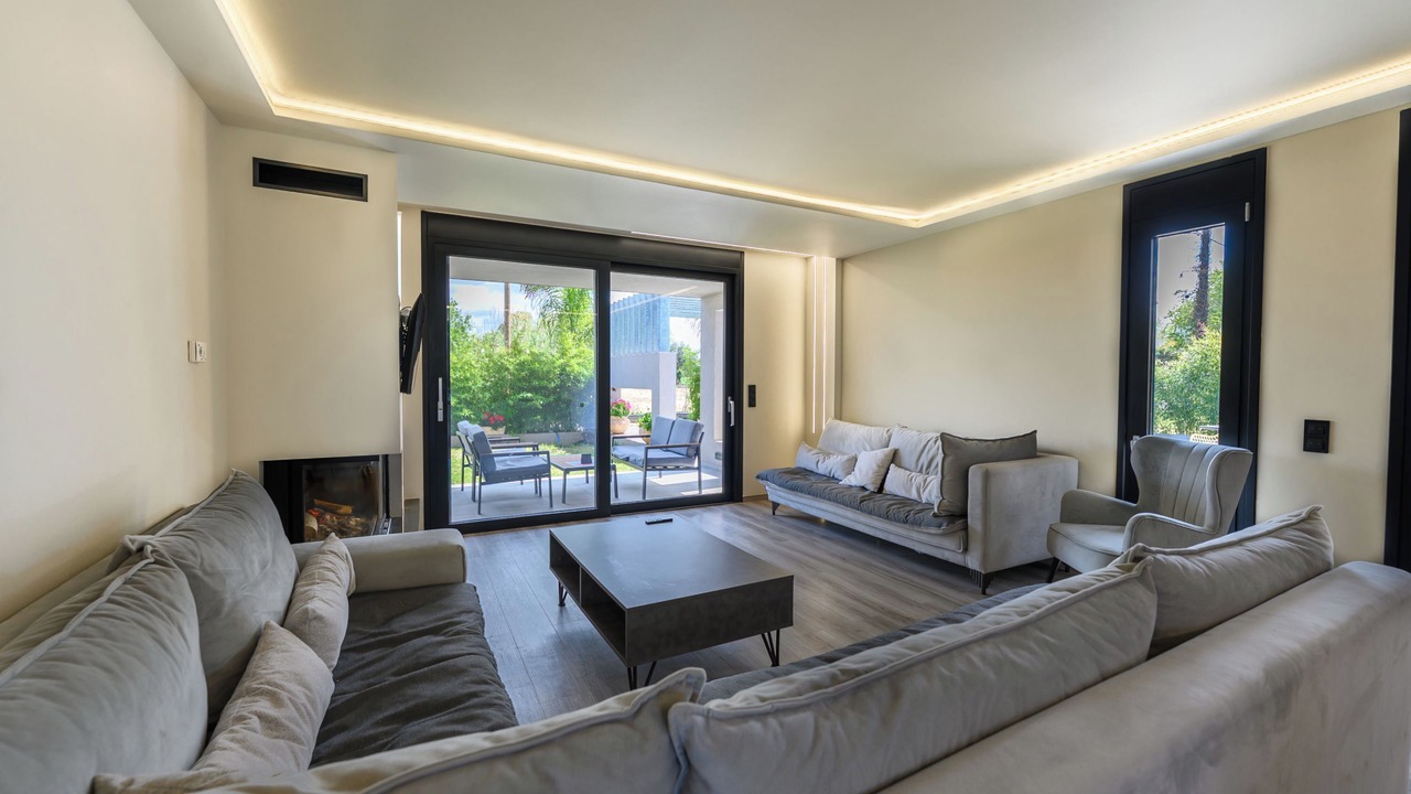 Photo of Livingroom in Kourouta