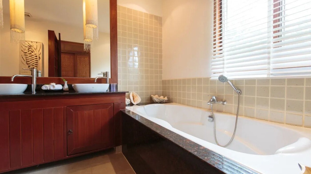 Photo of Bathroom in Hua Thanon