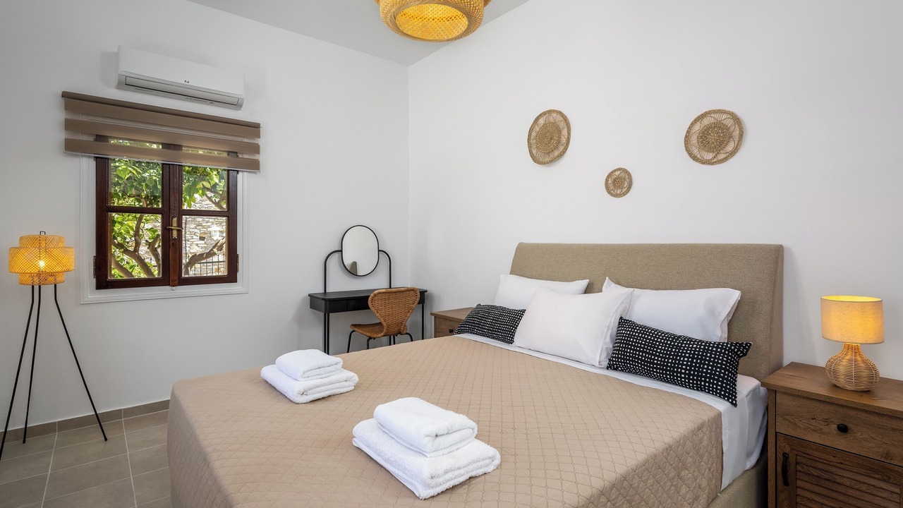 Photo of Bedroom in Symi