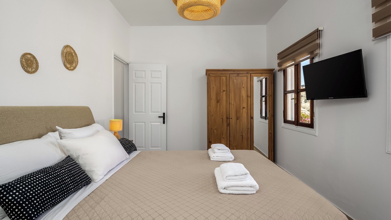 Photo of Bedroom in Symi