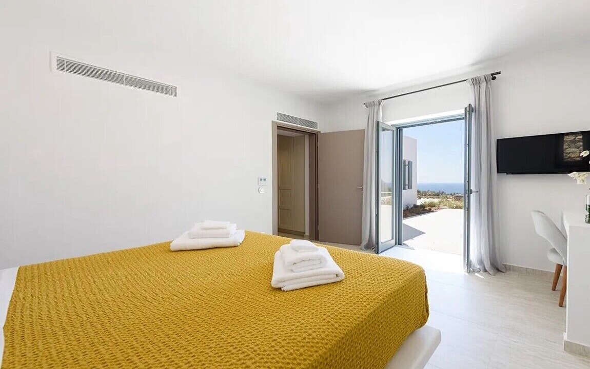 Photo of Bedroom in Paros