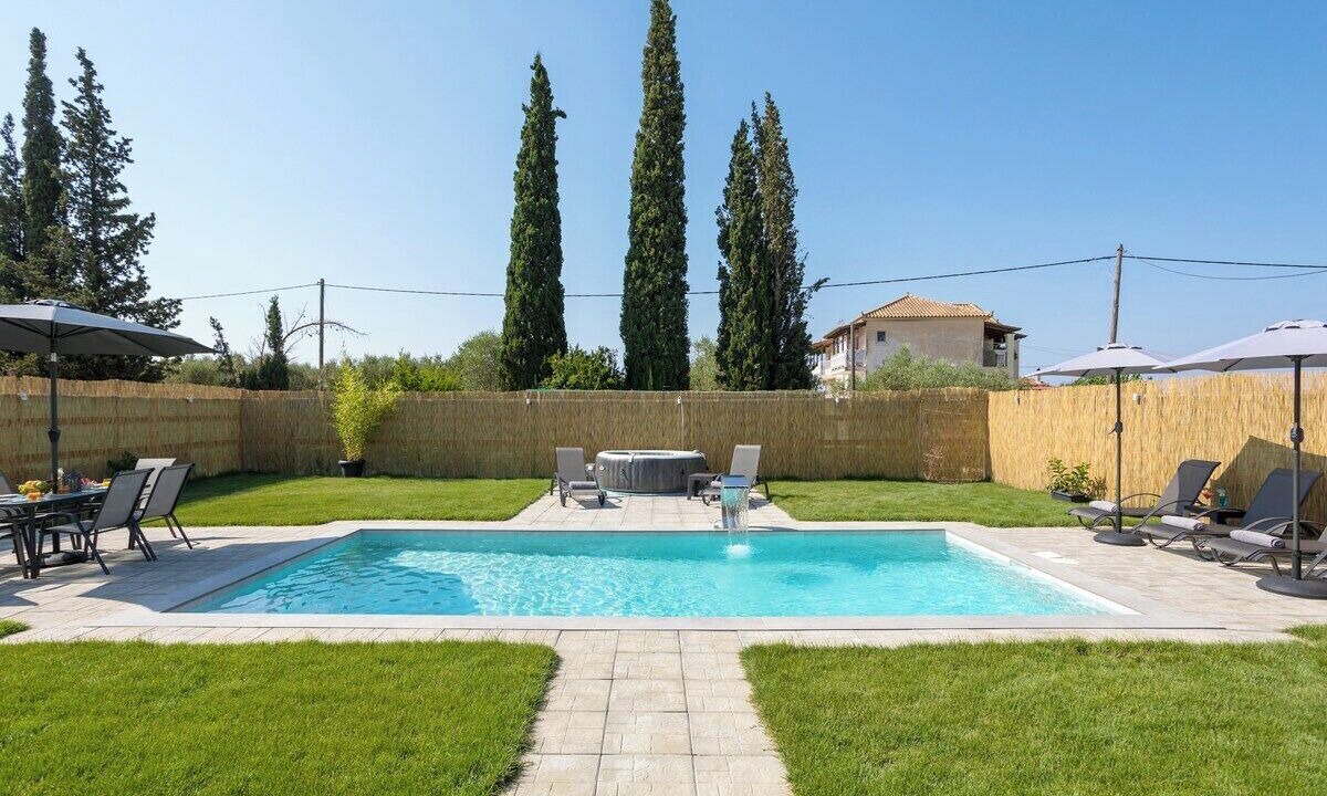 Photo of Outdoor in Agrilia