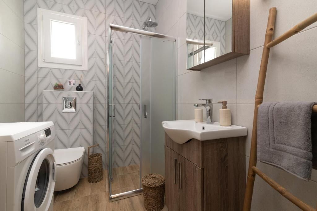 Photo of Bathroom in Romirion
