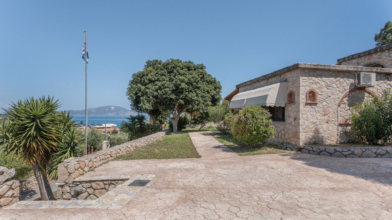 Photo of Outdoor in Limni Keri