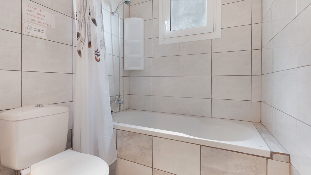 Photo of Bathroom in Limni Keri
