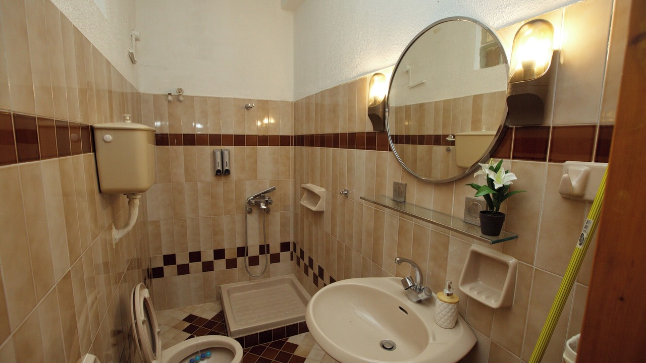 Photo of Bathroom in Tolo