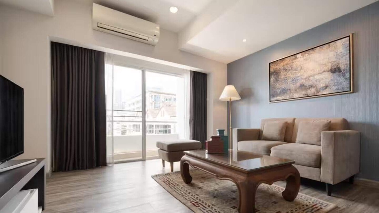 Photo of Livingroom in Ploenchit