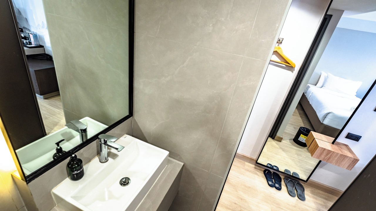 Photo of Bathroom in Don Muang