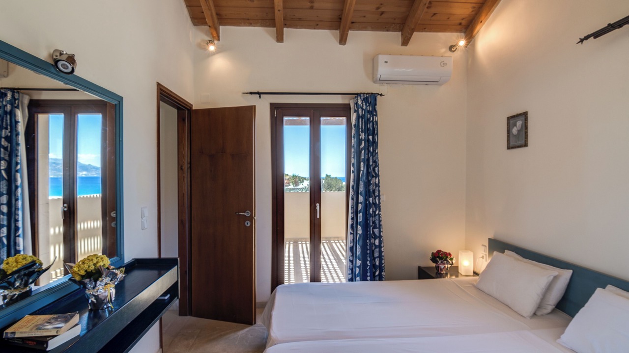Photo of Bedroom in Makry Gialos