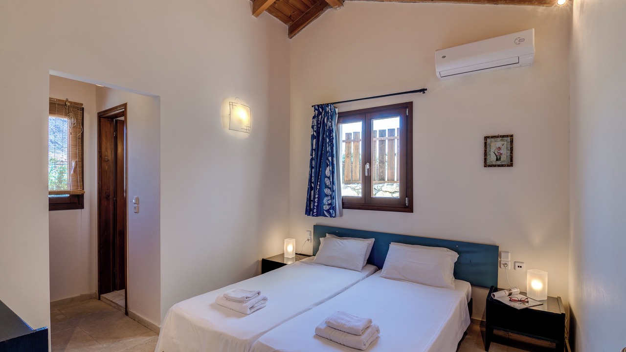 Photo of Bedroom in Makry Gialos