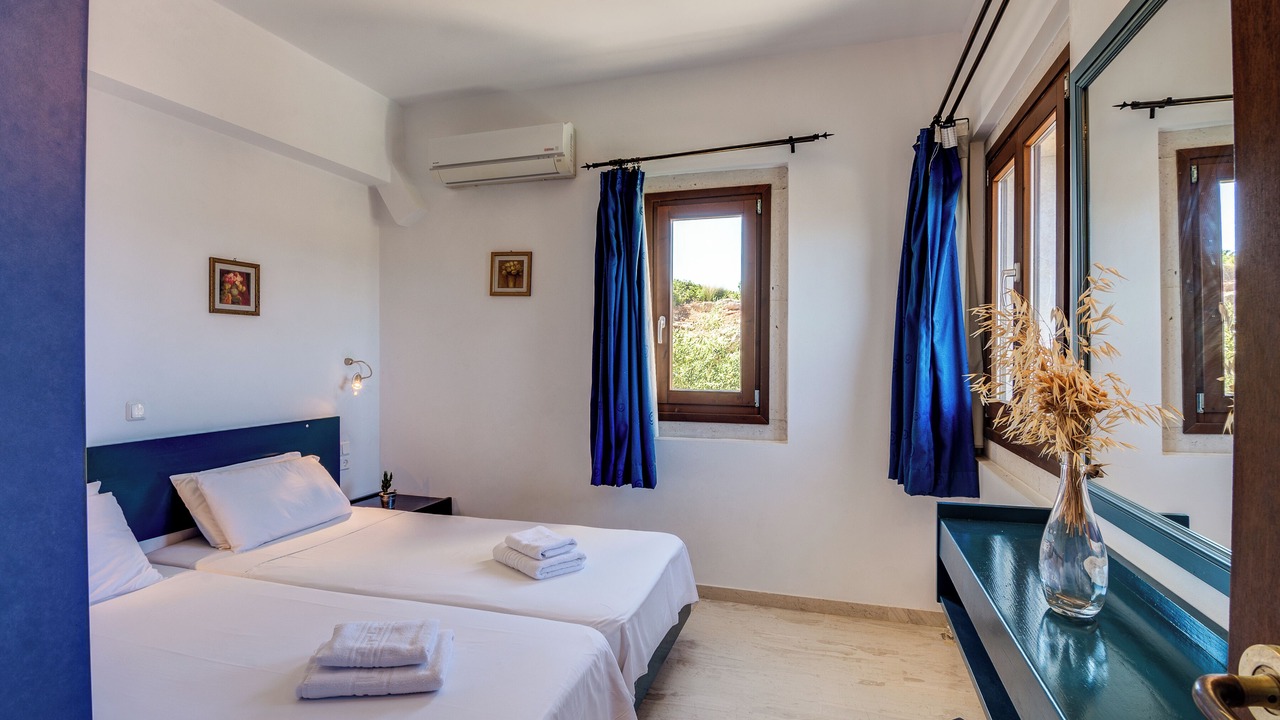 Photo of Bedroom in Makry Gialos