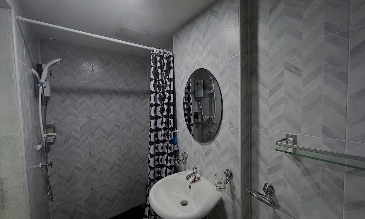 Photo of Bathroom in Makkasan