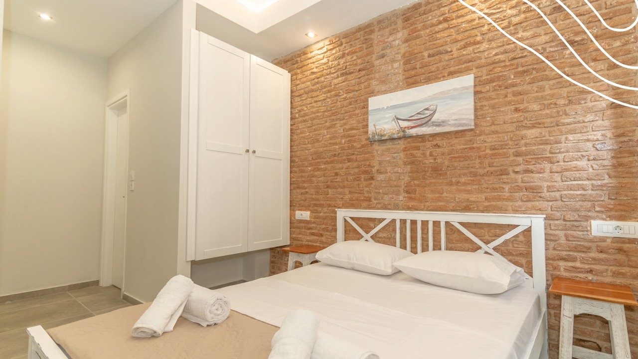 Photo of Bedroom in Lambi