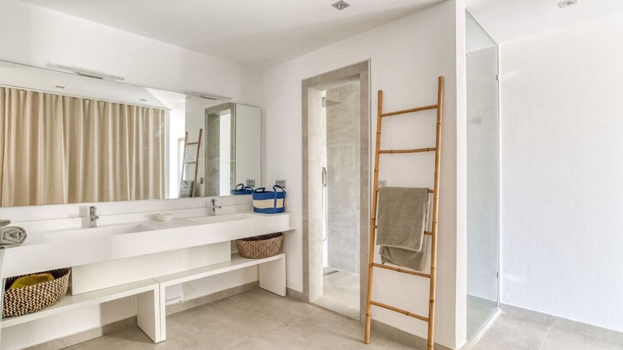 Photo of Bathroom in Naousa