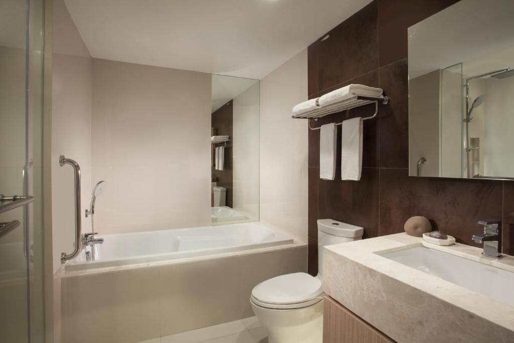 Photo of Bathroom in Ekkamai