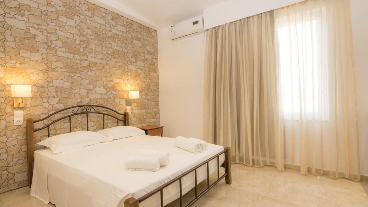 Photo of Bedroom in Kefalos
