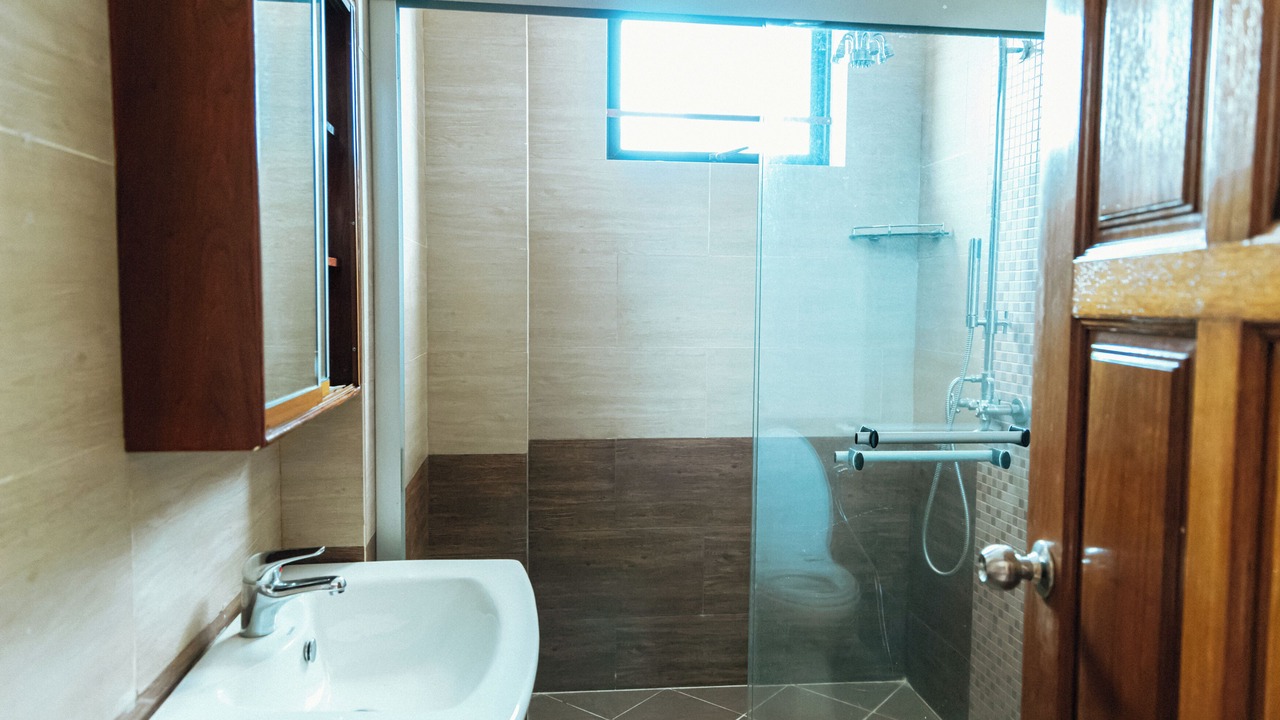 Photo of Bathroom in Prampir Makara