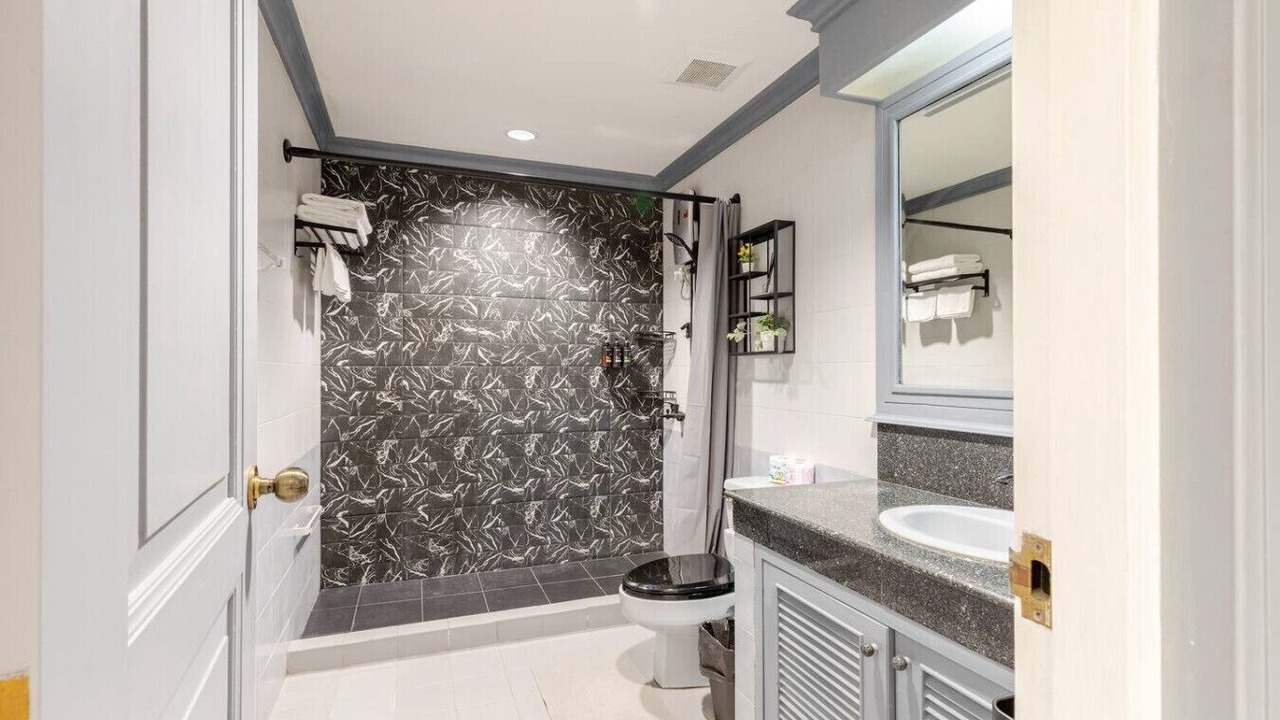 Photo of Bathroom in Ploenchit