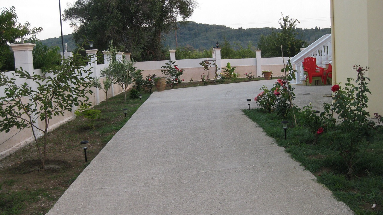 Photo of Outdoor in Magoulades