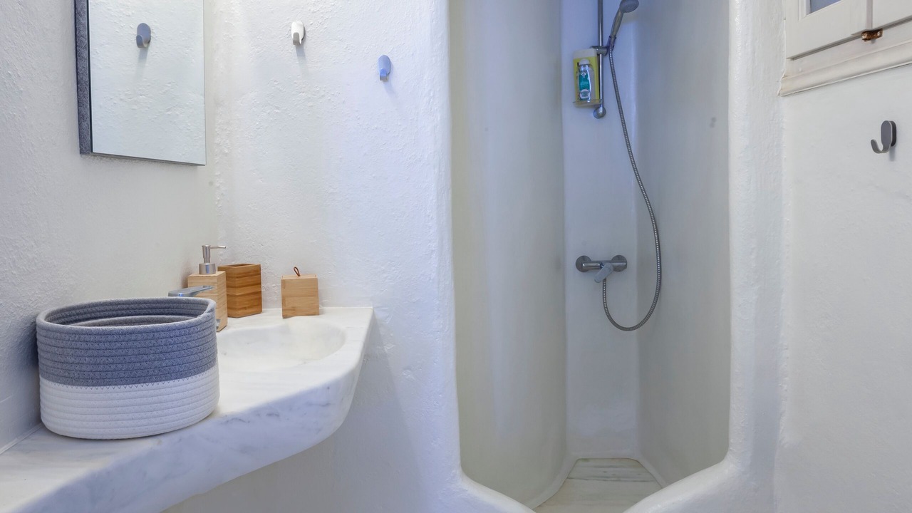 Photo of Bathroom in Kardiani