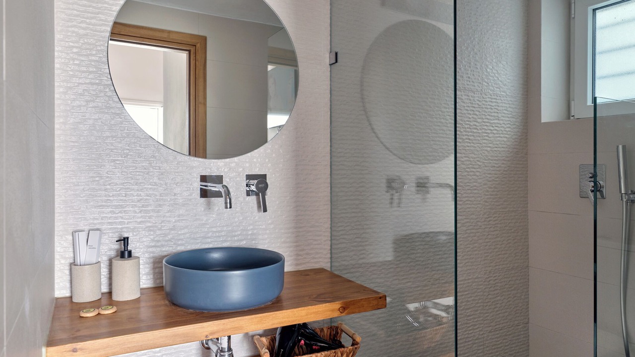 Photo of Bathroom in Lefkes