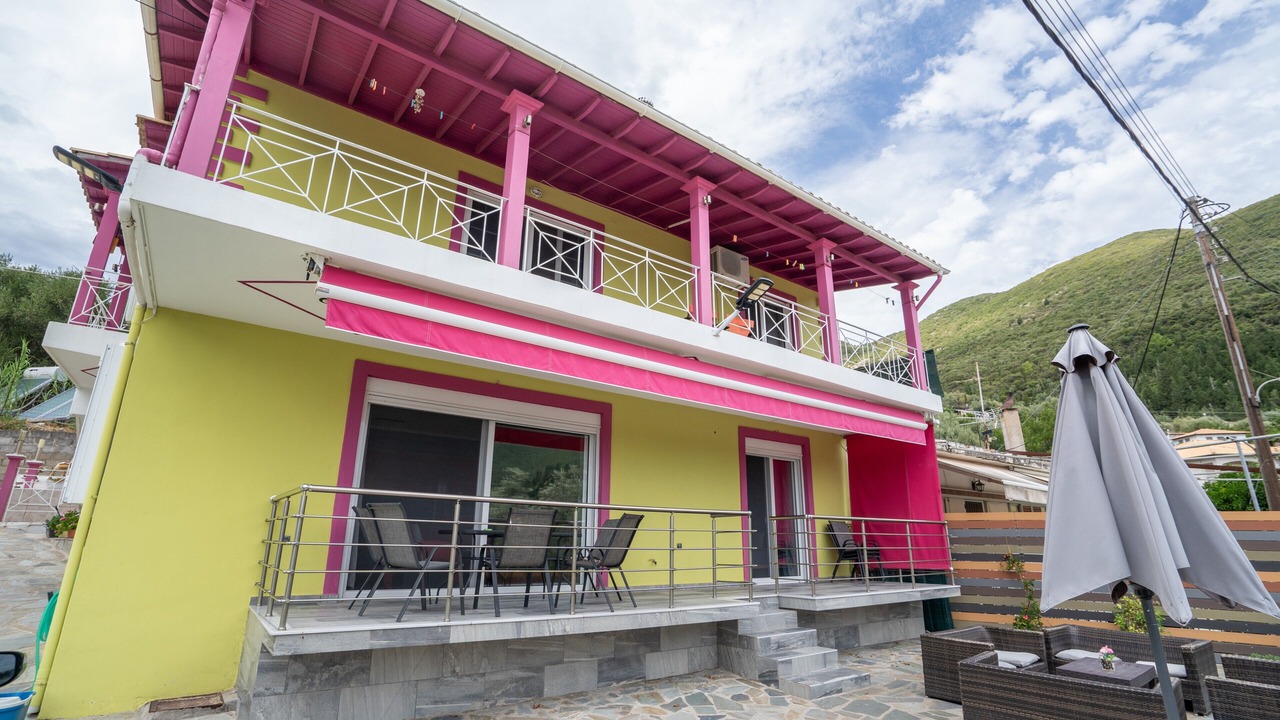 Photo of Patio Balcony in Sivros