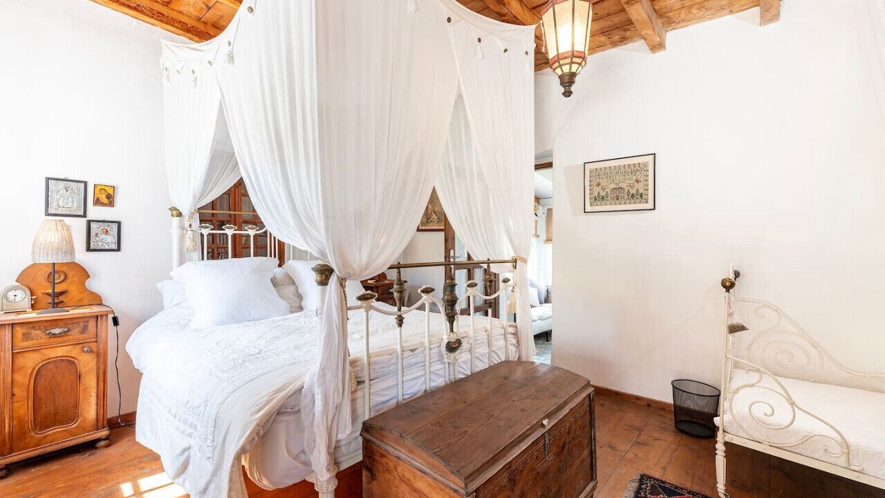 Photo of Bedroom in Amaniou
