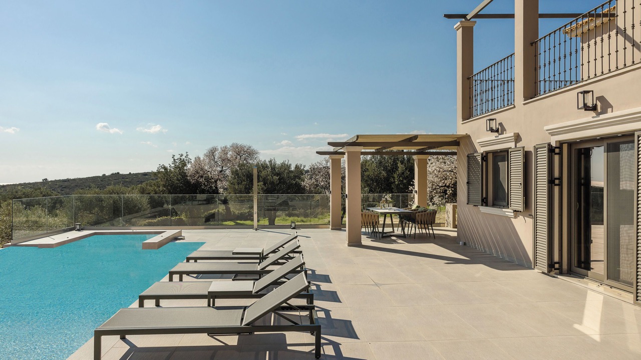 Photo of Outdoor in Karavados