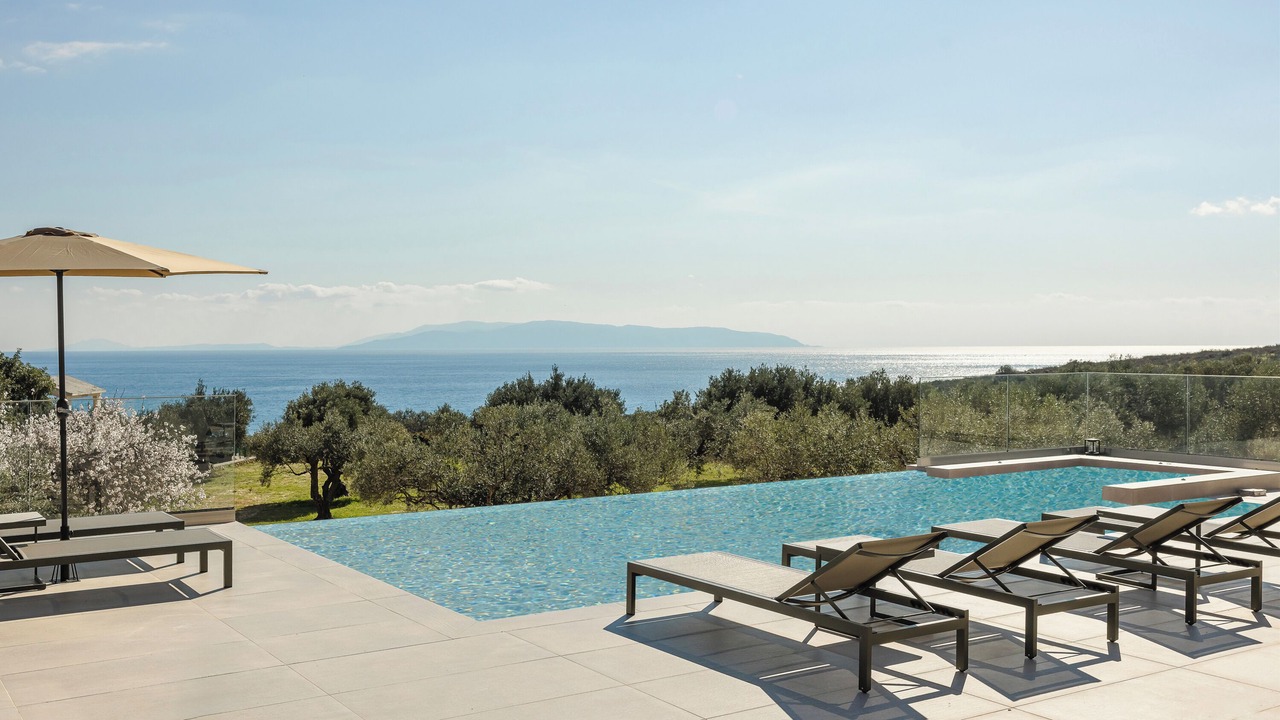 Photo of Outdoor in Karavados