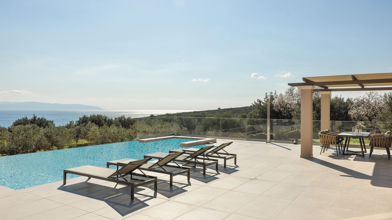 Photo of Outdoor in Karavados