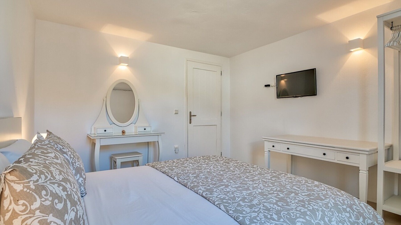 Photo of Bedroom in Antiparos