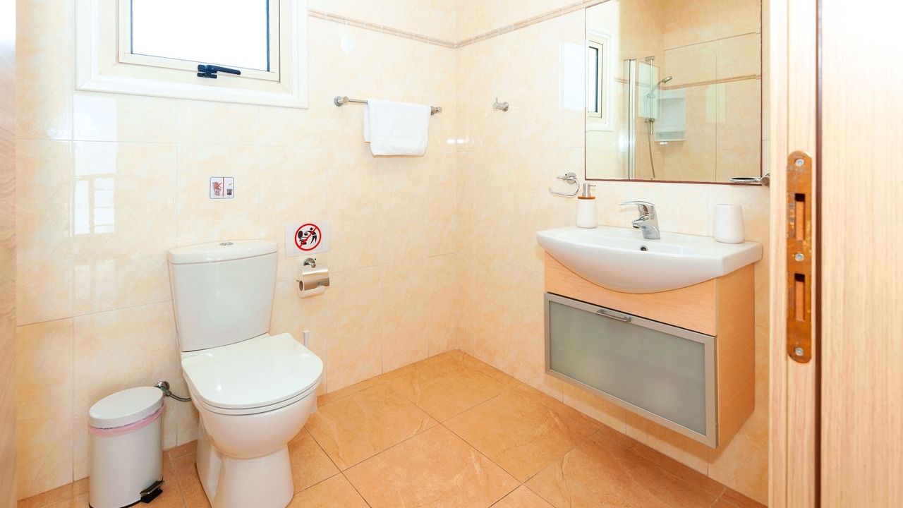 Photo of Bathroom in Pernera