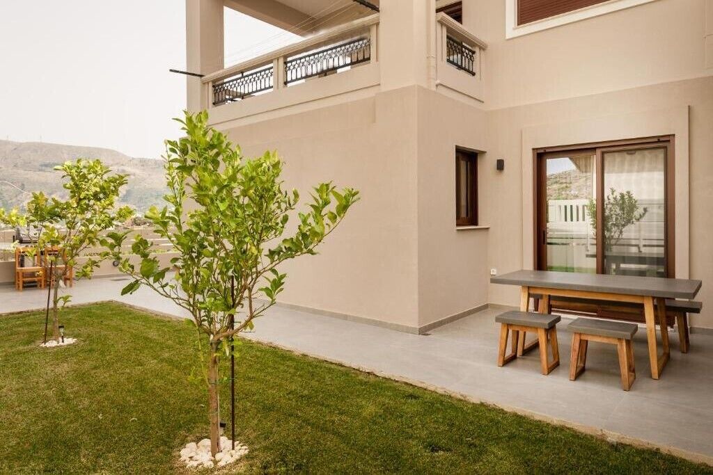 Photo of Outdoor in Souda