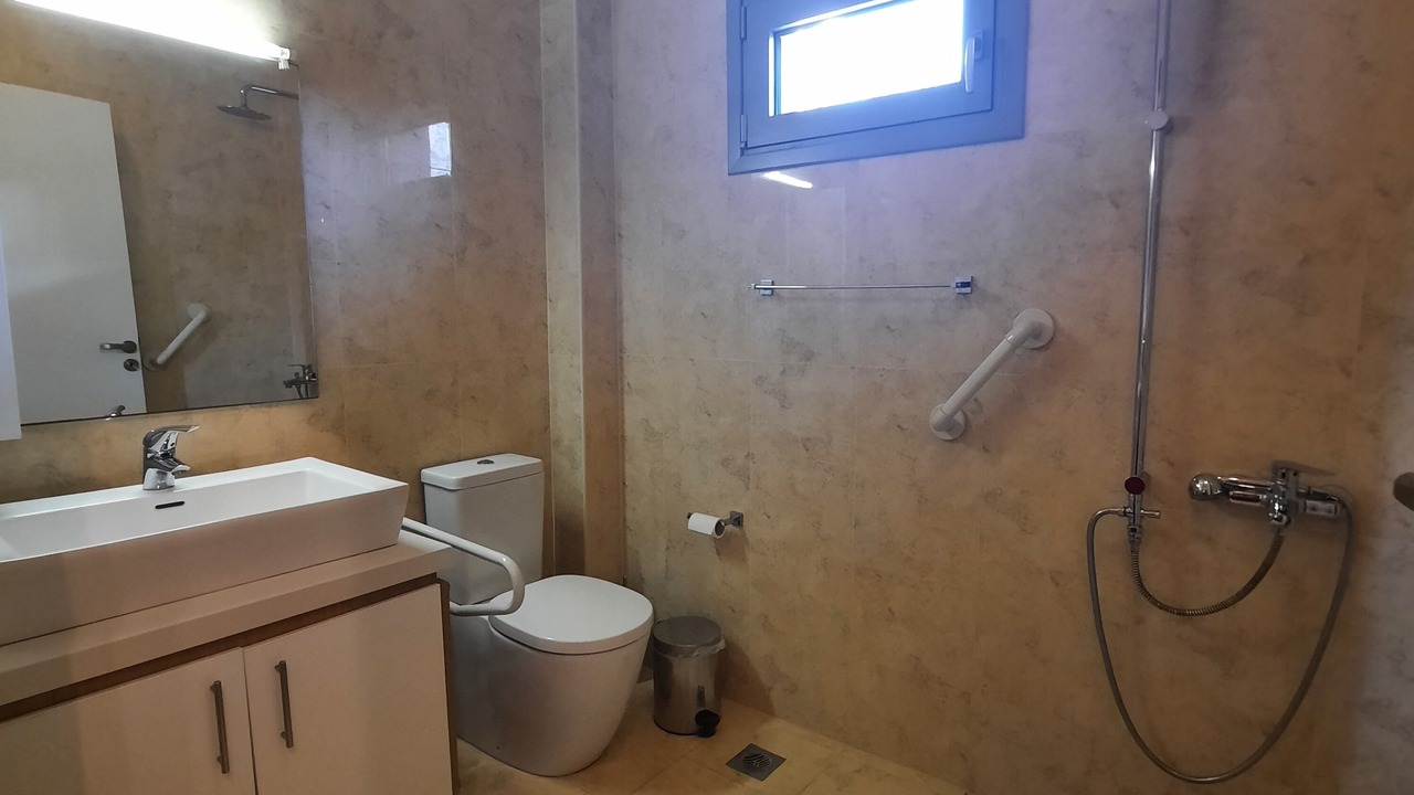Photo of Bathroom in Makry Gialos