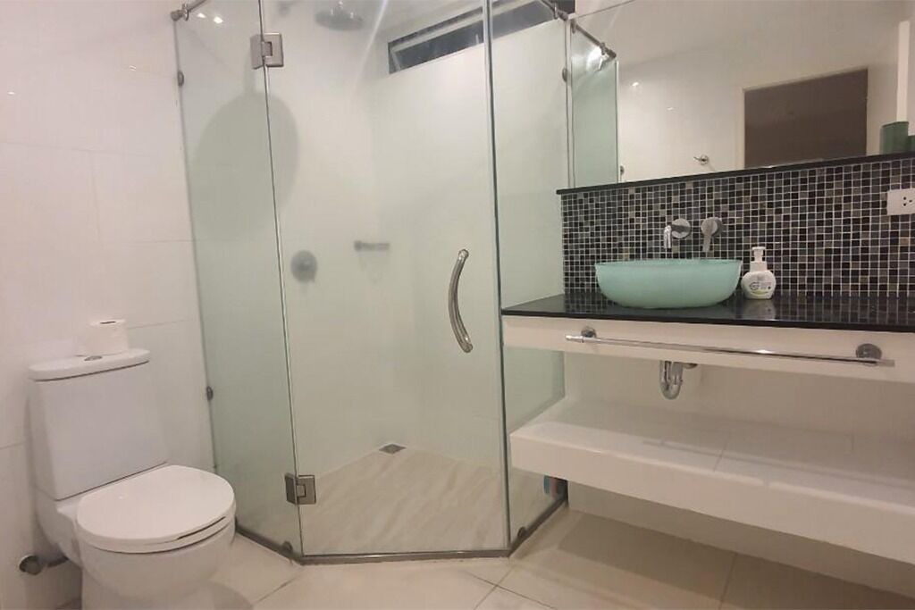 Photo of Bathroom in Kata