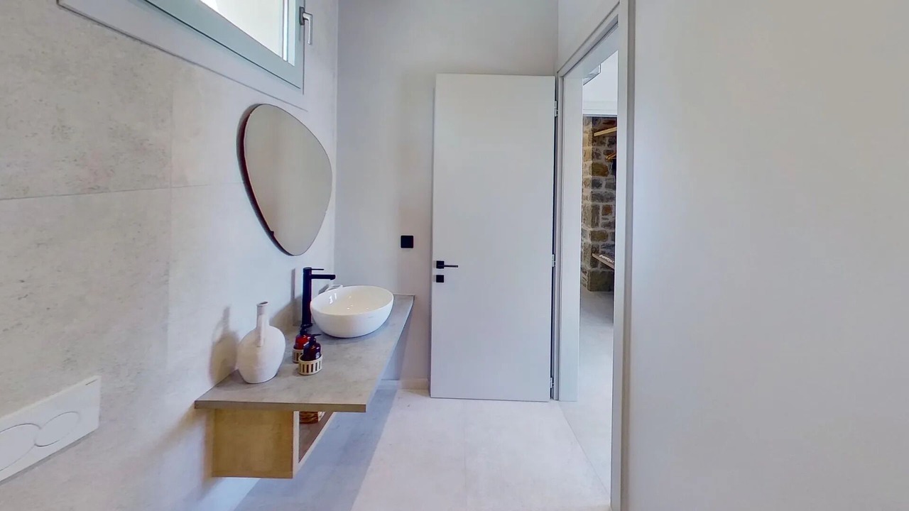 Photo of Bathroom in Pylos-Nestoras