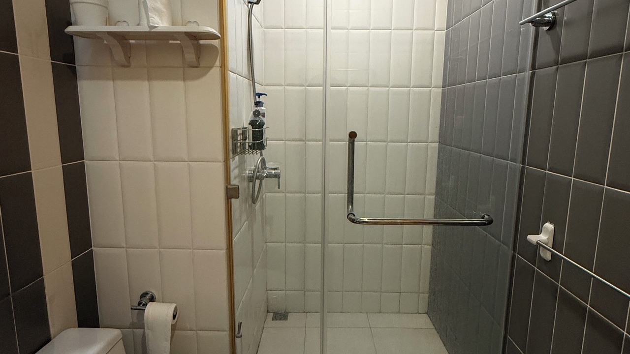 Photo of Bathroom in Makkasan