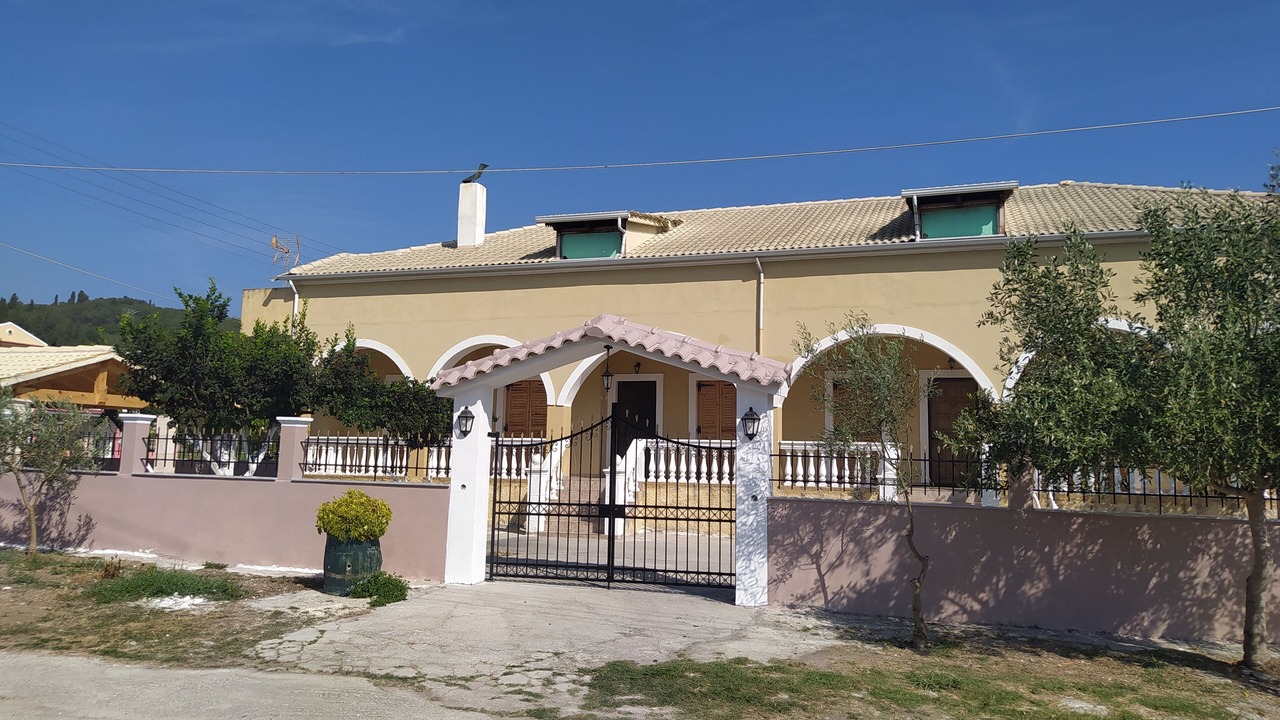 Photo of Outdoor in Petriti