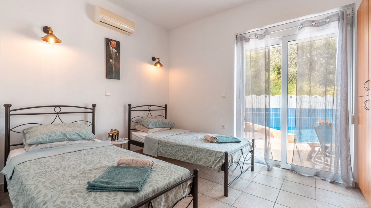 Photo of Bedroom in Kalathos