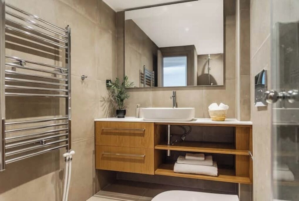 Photo of Bathroom in Petriti
