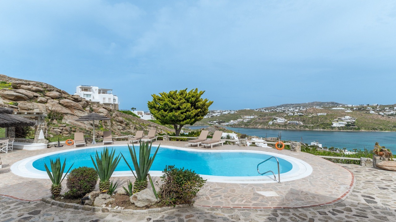Photo of Outdoor in Kanalia