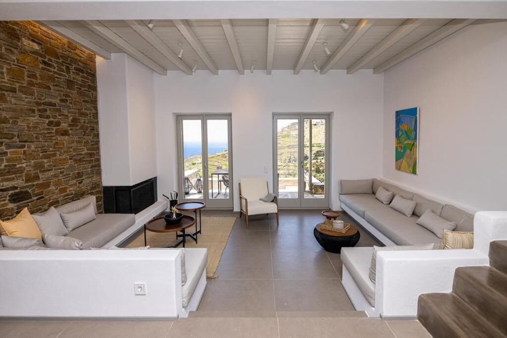 Photo of Livingroom in Tinos Town